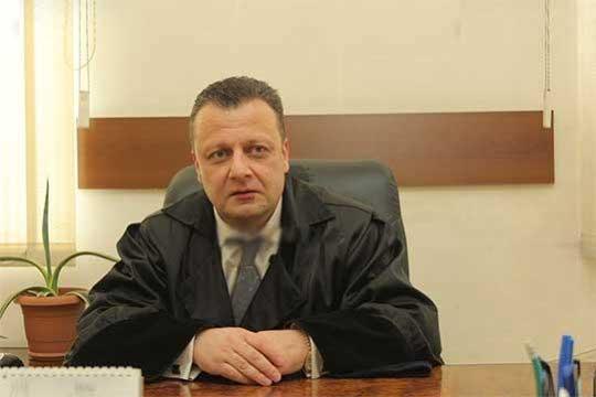 Դատավոր Ազարյանը հանցագործ է. փաստաբանը հանցագործության մասին հաղորդում է ներկայացրել ոստիկանություն