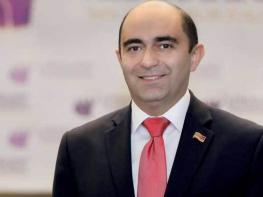 Էդմոն Մարուքյանի գրառումը՝ Քոչարյանին սատարած պատգամավորներին