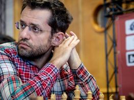 Chess24-ի հետ զրույցում շախմատի Հայաստանի հավաքականի առաջատար Լևոն Արոնյանն անդրադարձել է արցախա-ադրբեջանական պատերազմին