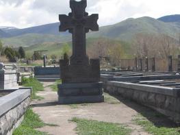 Երևանցի «դարի կողոպտիչին» մահացած են գտել գերեզմանատանը 